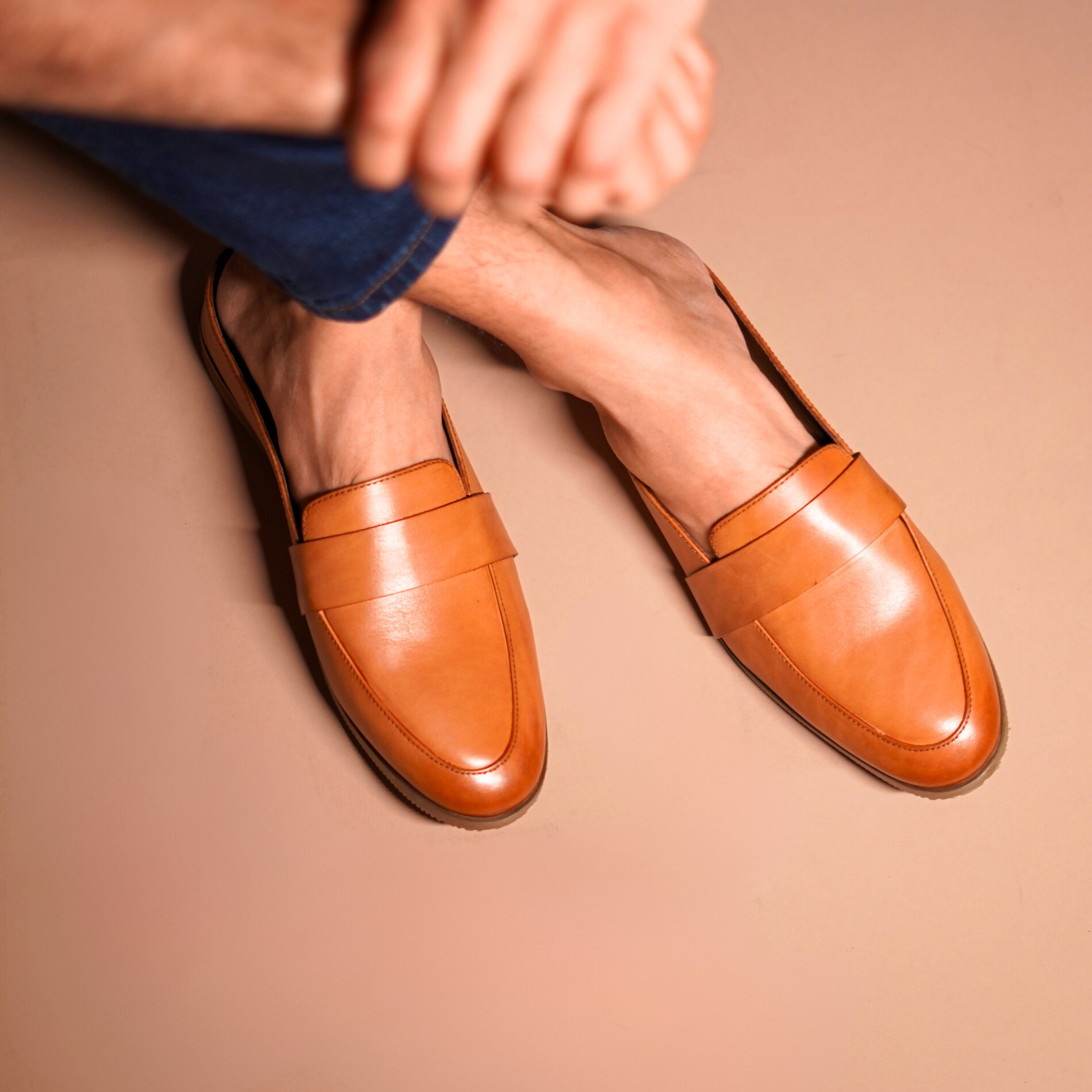 Hoffler Marrone | Sleek brown leather mules